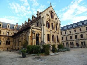 Assomption Bordeaux façade du bâtiment